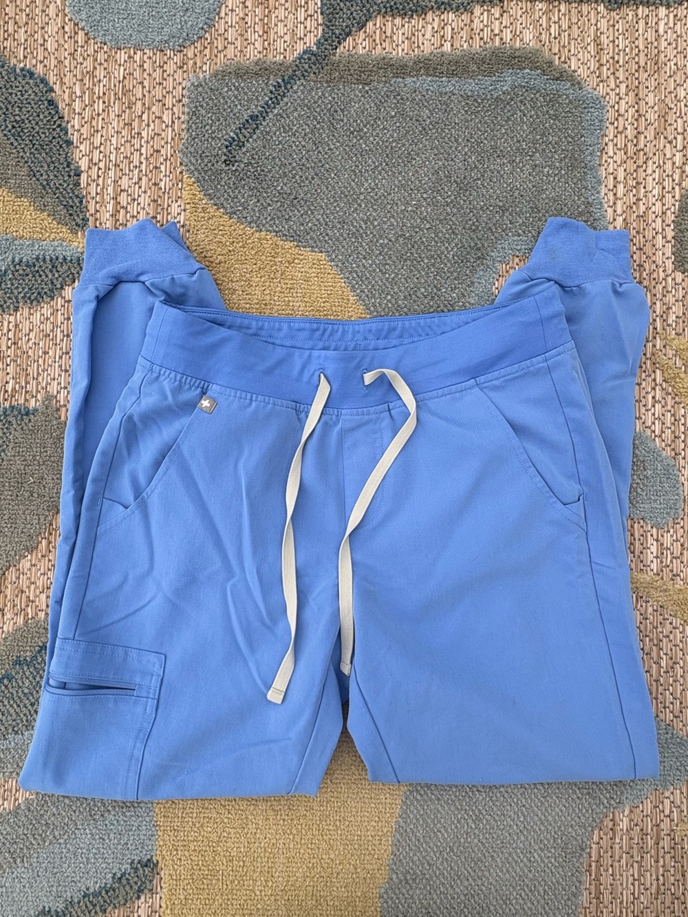 Figs Women's Periwinkle Drawstring Cargo Scrub Pants